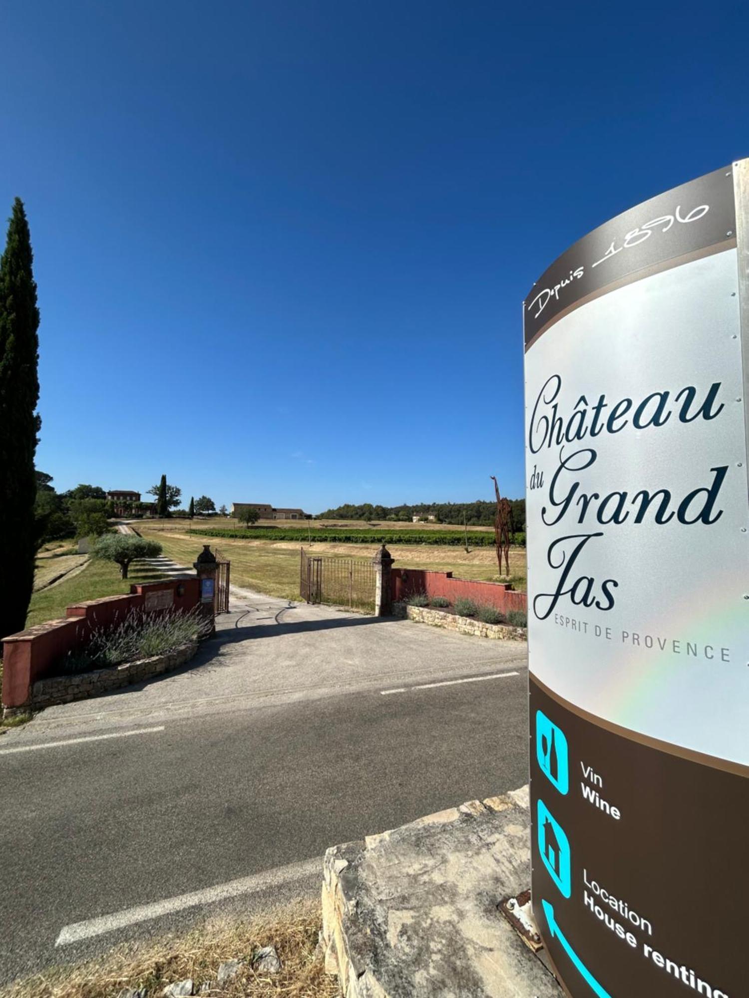 Chateau Du Grand Jas Entrecasteaux 外观 照片
